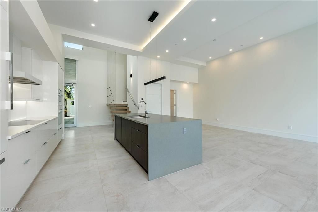 1559 Chesapeake Ave, Naples, FL 34102 Photo