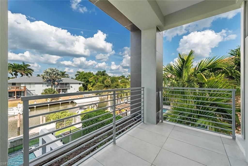 1559 Chesapeake Ave, Naples, FL 34102 Photo