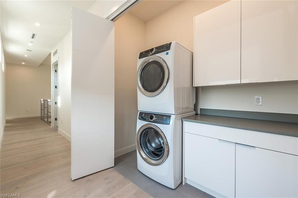 1559 Chesapeake Ave, Naples, FL 34102 Photo