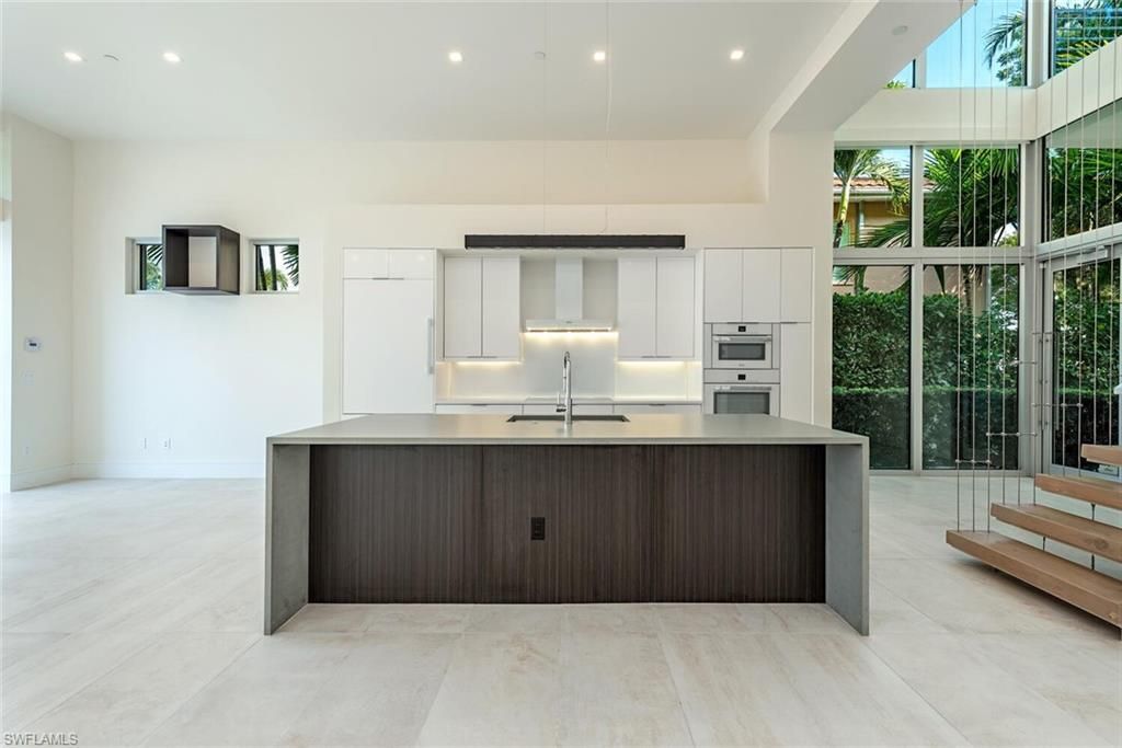 1559 Chesapeake Ave, Naples, FL 34102 Photo