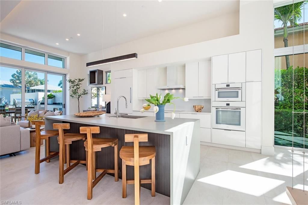 1559 Chesapeake Ave, Naples, FL 34102 Photo