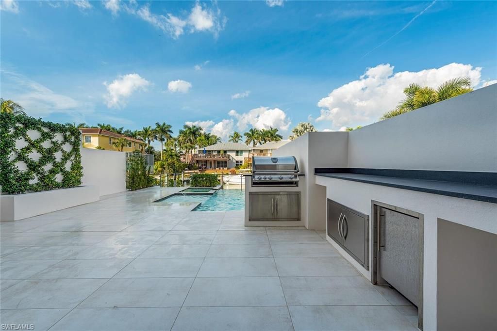 1559 Chesapeake Ave, Naples, FL 34102 Photo