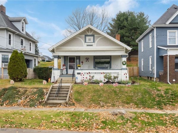 827 9th Street SW, Massillon, OH 44647