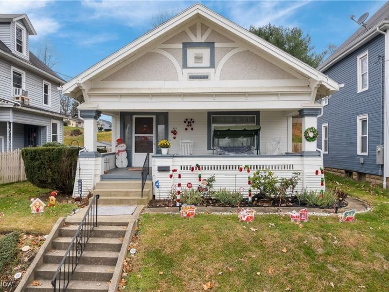 827 9th Street SW, Massillon, OH 44647 Photo 3