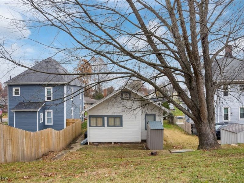 827 9th Street SW, Massillon, OH 44647 Photo 6