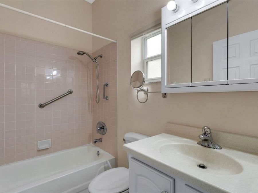 Property Image 63
