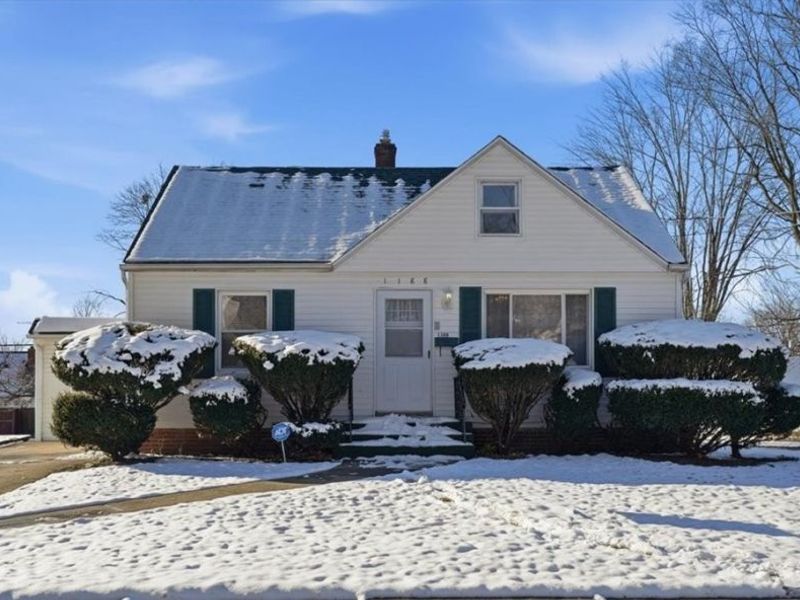 1188 Hardesty Boulevard, Akron, OH 44320 Photo 1