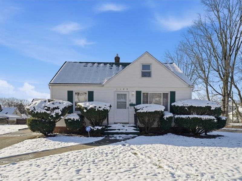 1188 Hardesty Boulevard, Akron, OH 44320 Photo 14