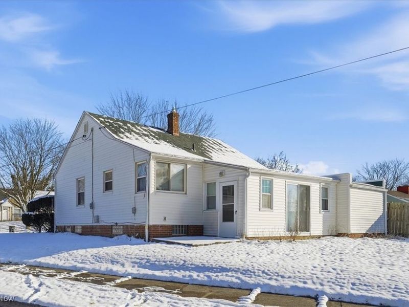 1188 Hardesty Boulevard, Akron, OH 44320 Photo 6