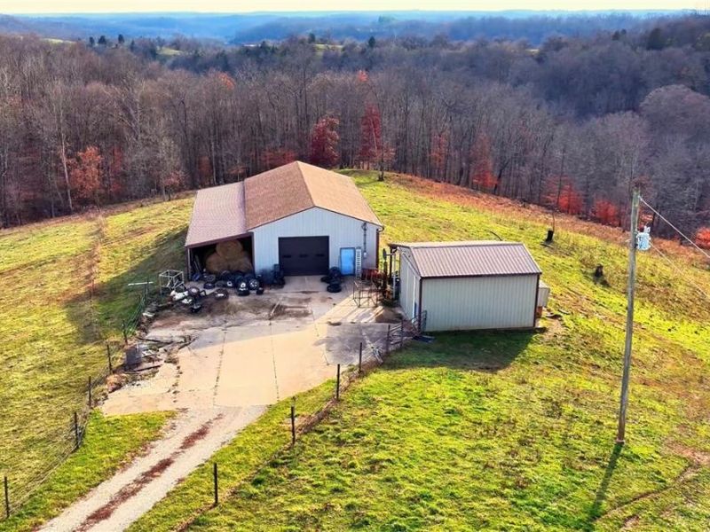 360 E Henniger Road, Lowell, OH 45744 Photo 4