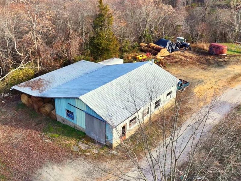 360 E Henniger Road, Lowell, OH 45744 Photo 6