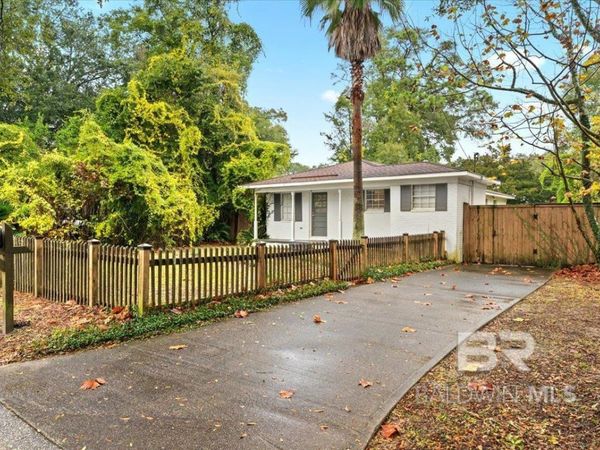 417 Azalea Street, Fairhope, AL 36532