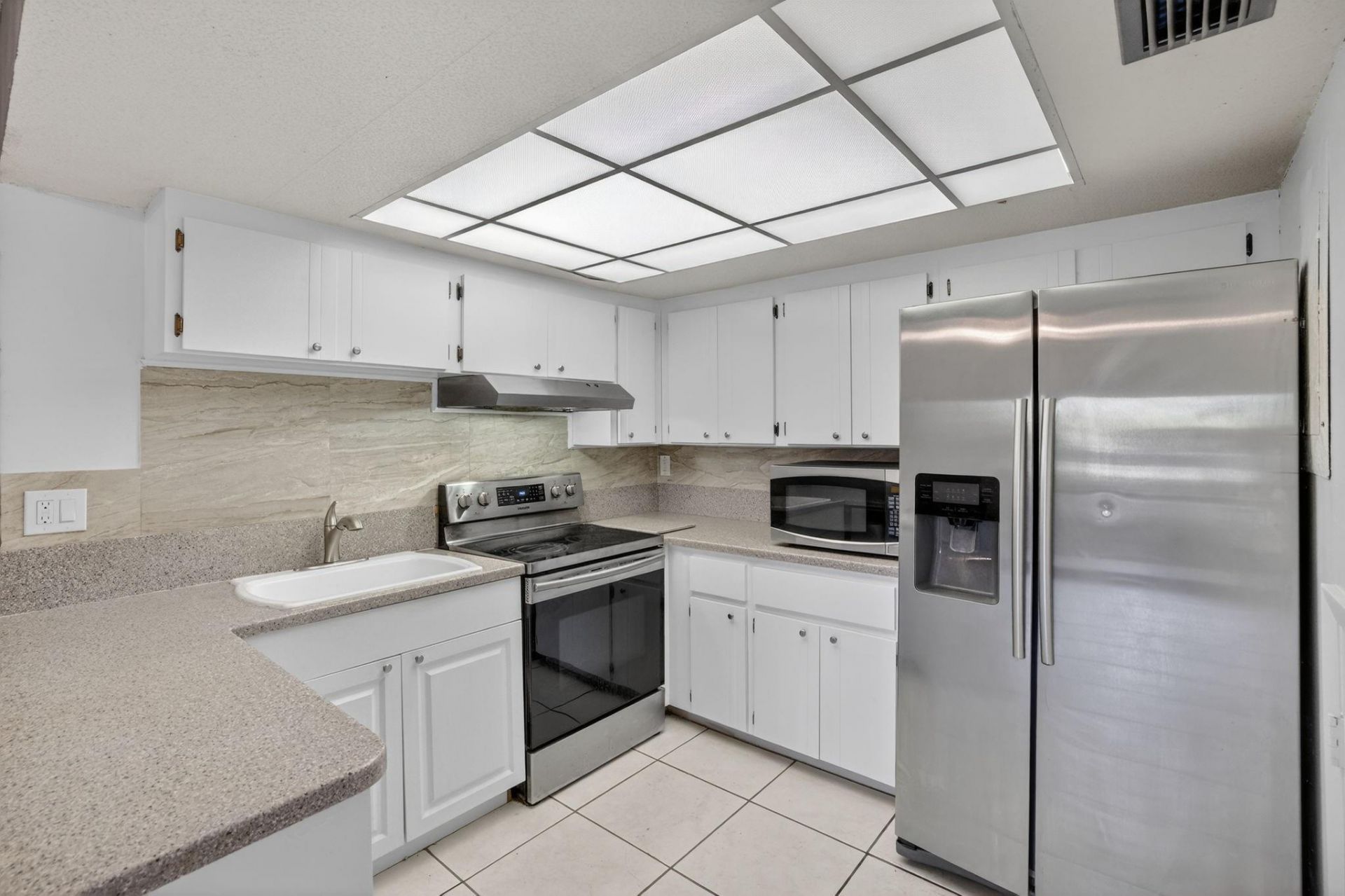 16 Toledo Ct, Unit 3-38, Davie, FL 33324 Photo