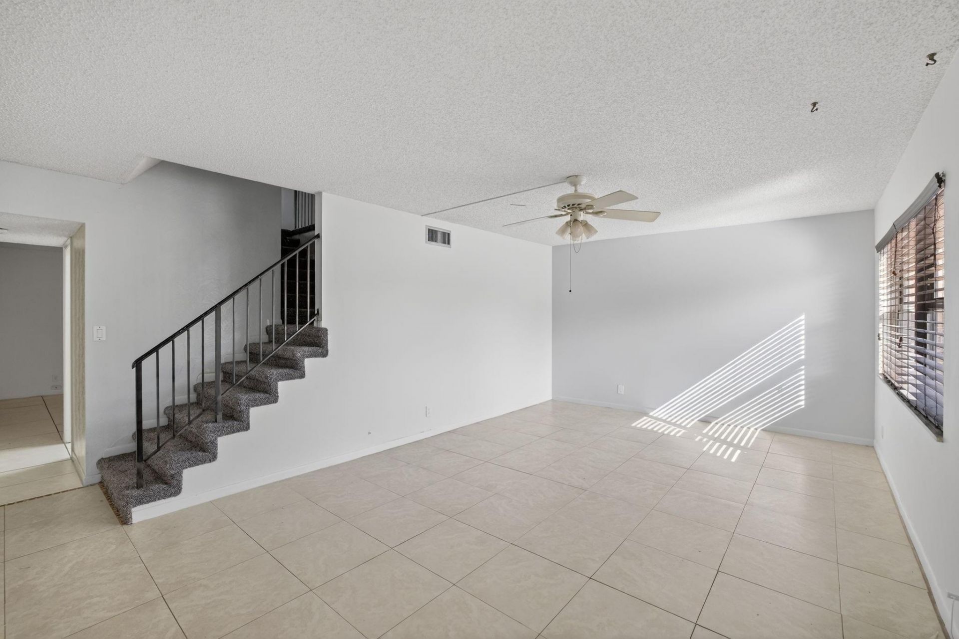 16 Toledo Ct, Unit 3-38, Davie, FL 33324 Photo