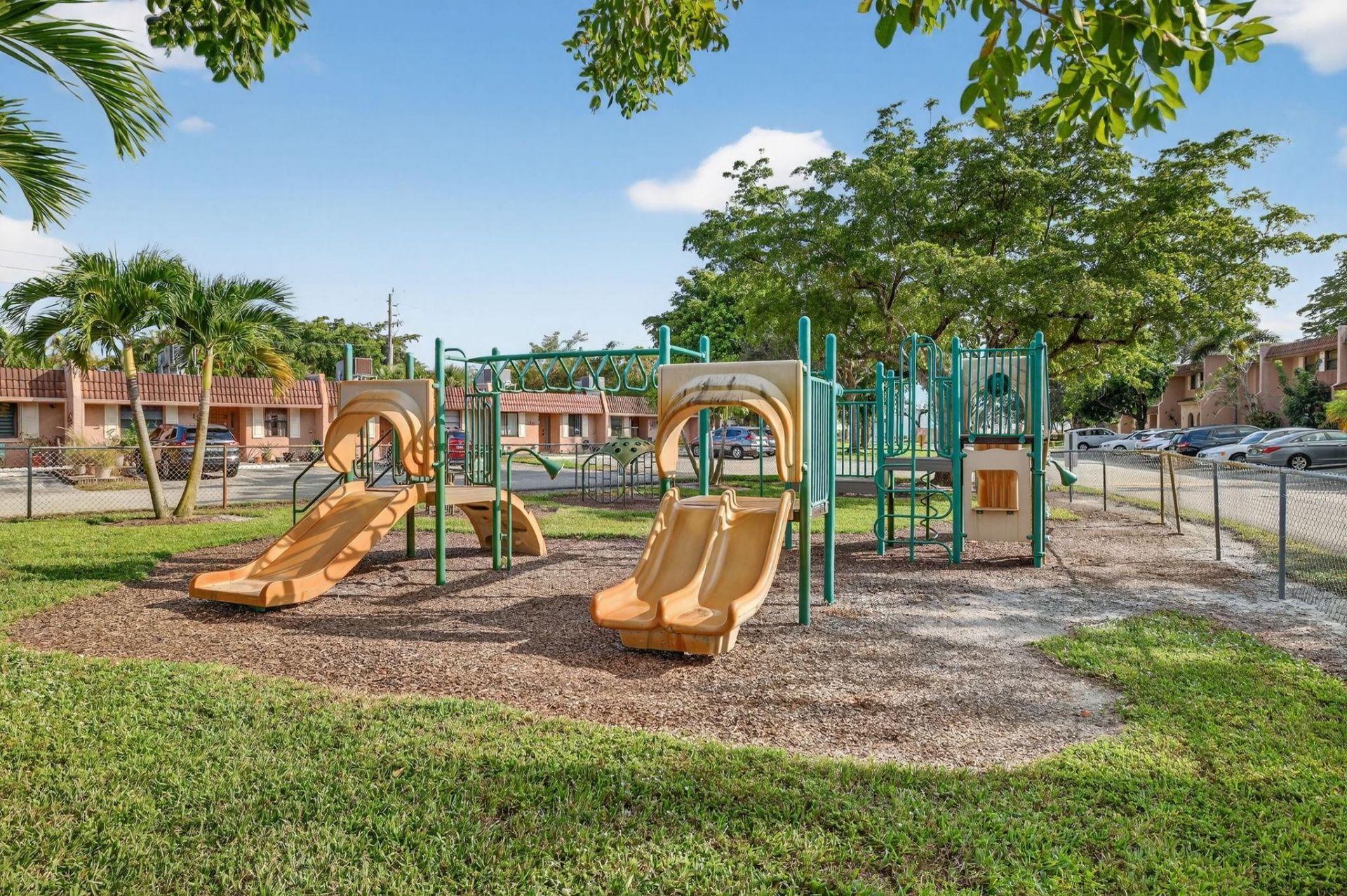 16 Toledo Ct, Unit 3-38, Davie, FL 33324 Photo