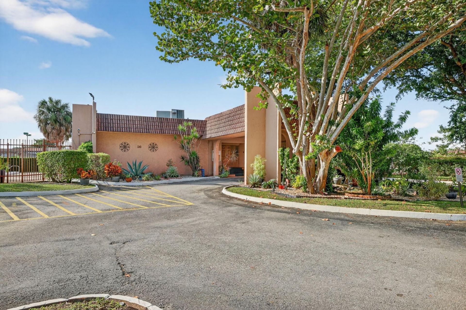 16 Toledo Ct, Unit 3-38, Davie, FL 33324 Photo