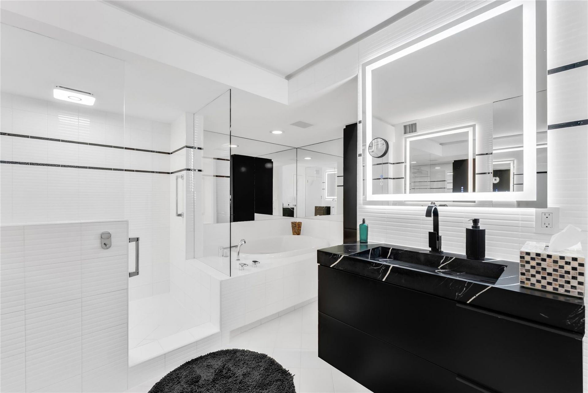 777 Bayshore Drive, Unit 1501, Fort Lauderdale, FL 33304 Photo