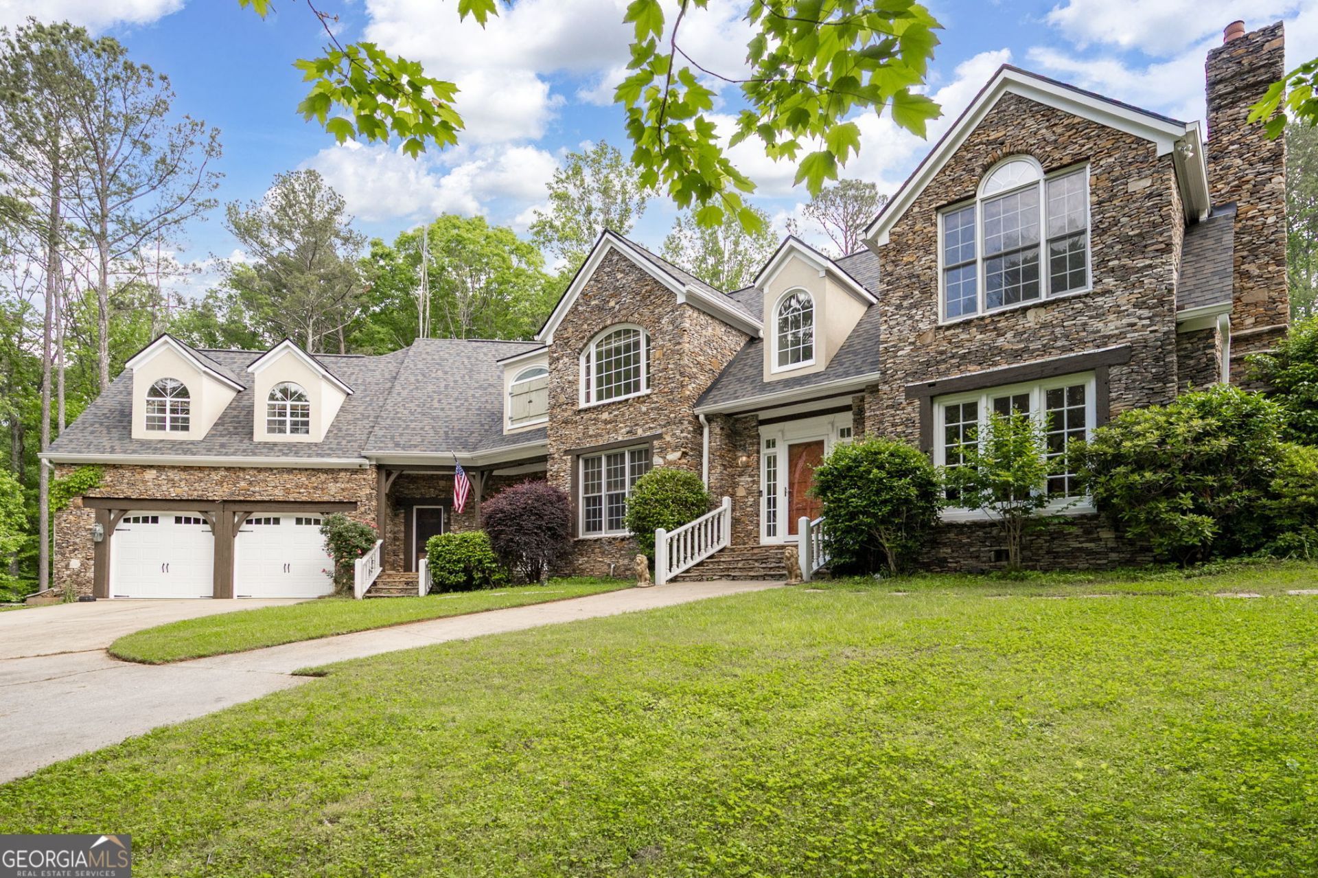 355 Clark Creek Pass, Acworth, GA 30102 Main Photo