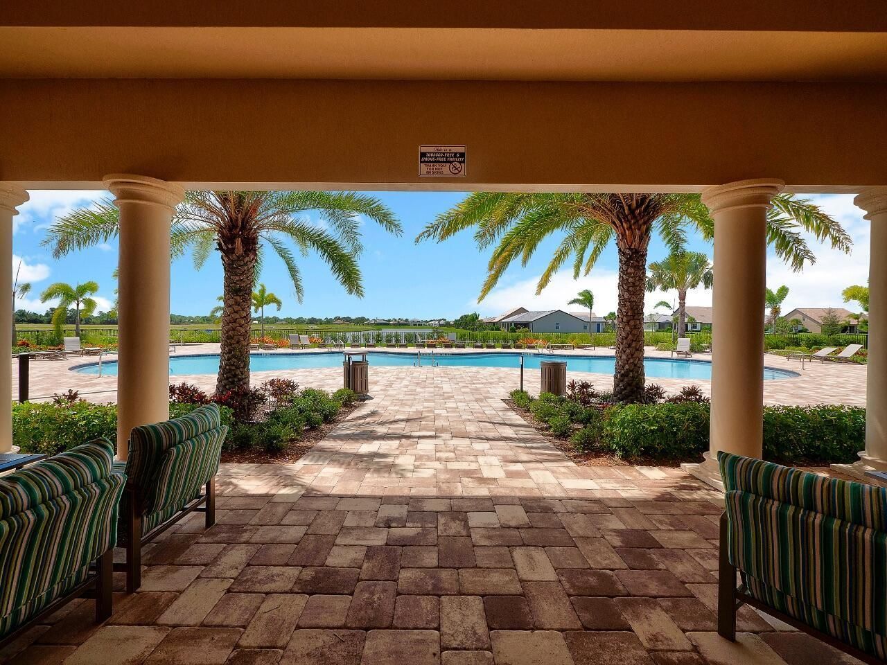 564 SE Monet Drive, Port Saint Lucie, FL 34984 Photo