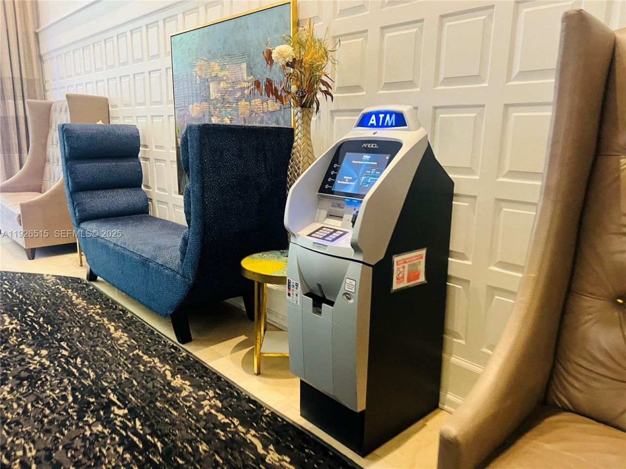 5225 Collins Ave, Unit 914, Miami Beach, FL 33140 Photo