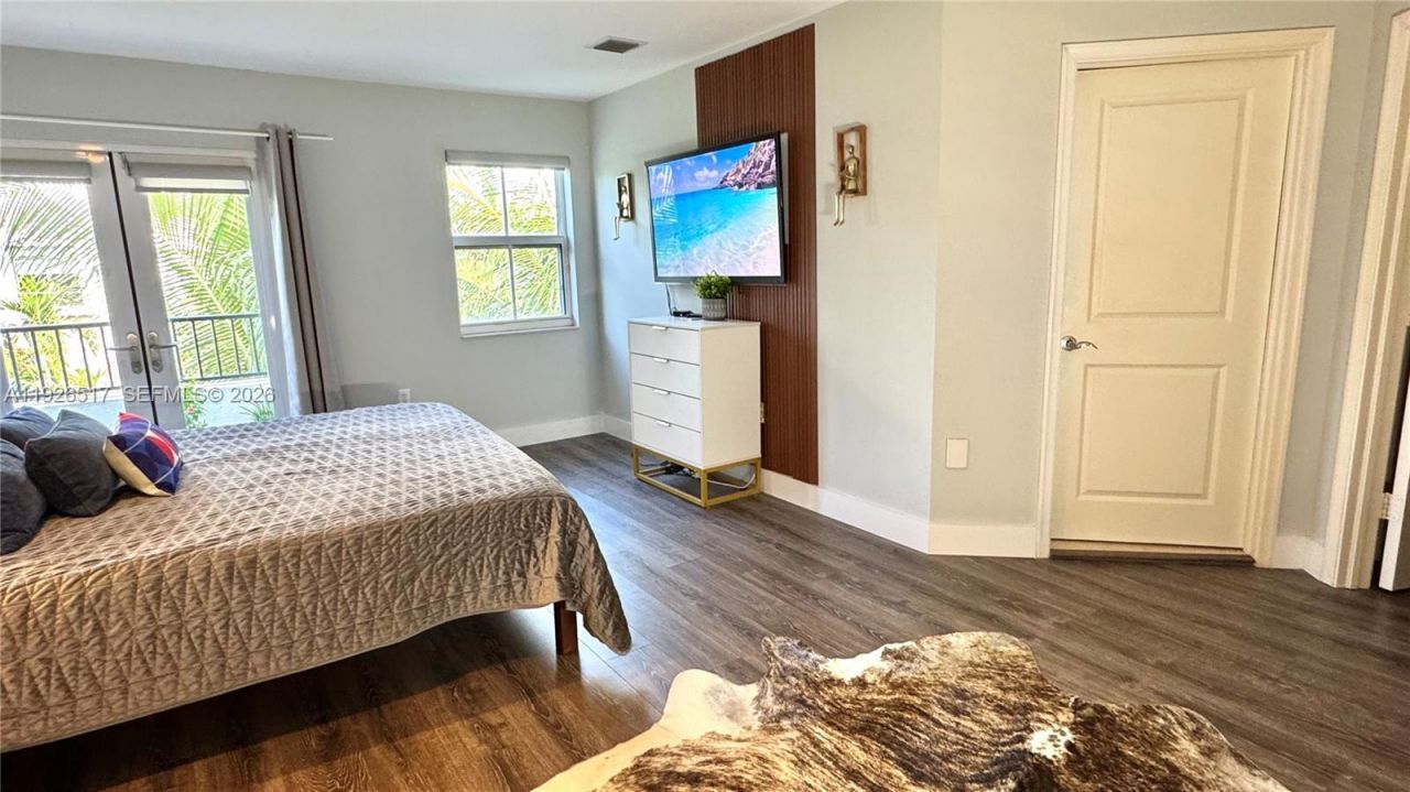 1616 NE 9th St, Fort Lauderdale, FL 33304 Photo