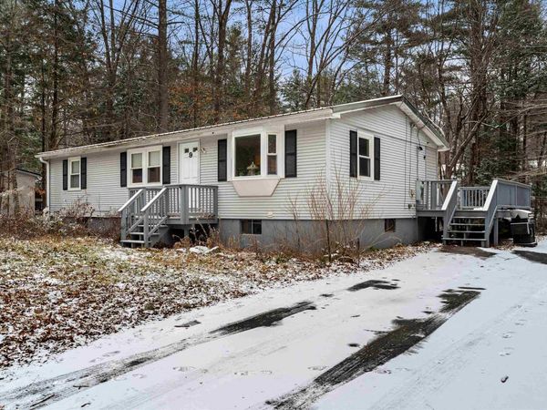 9 Ellen Brook Road, Hillsborough, NH 03244