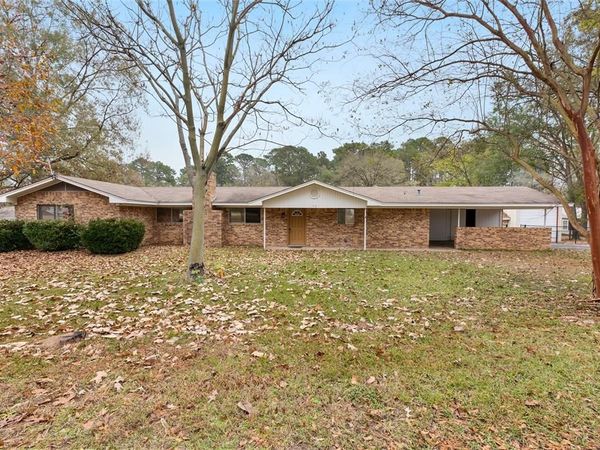 1621 Baseball Loop, Diana, TX 75640