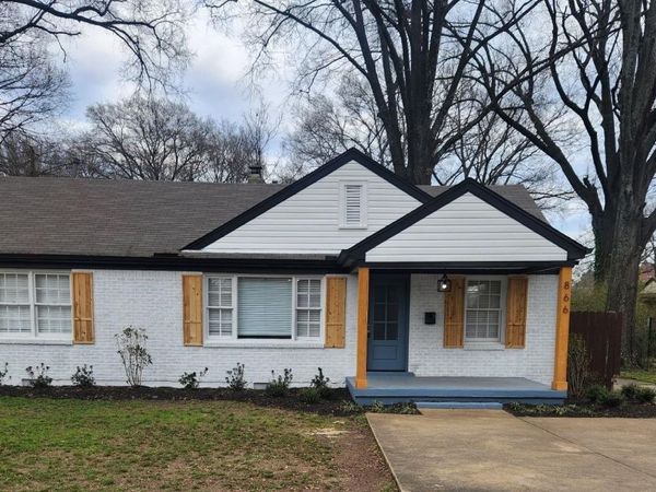 866 COLONIAL RD, Memphis, TN 38117