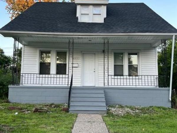 16856 San Juan Drive, Detroit, MI 48221