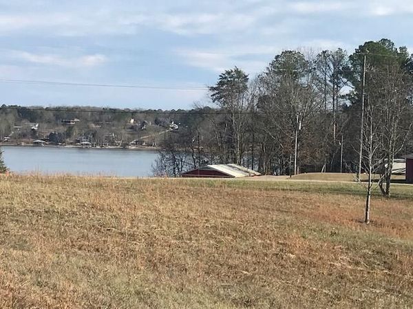 16501 N Star Circle, Sale Creek, TN 37373