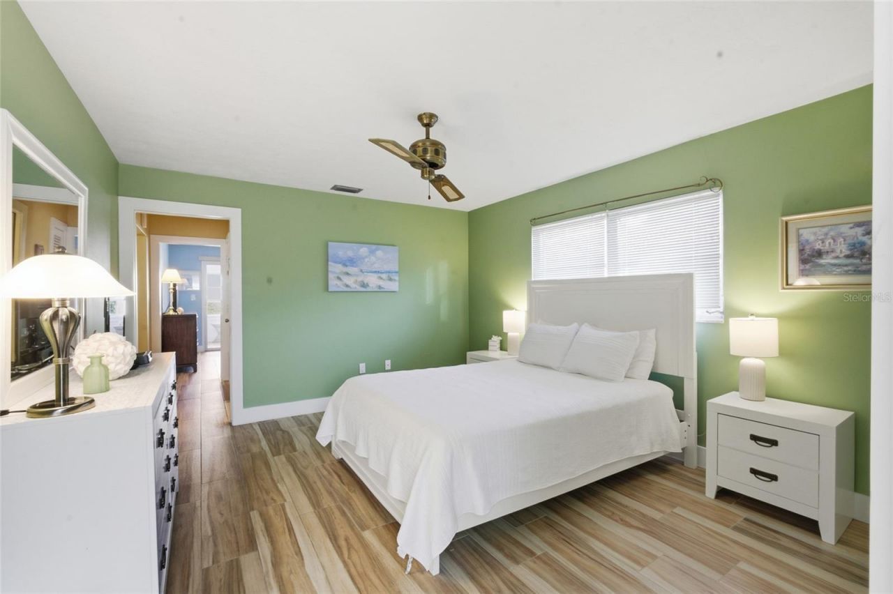 165 Vista Hermosa Circle, Unit 24A, Sarasota, FL 34242 Photo