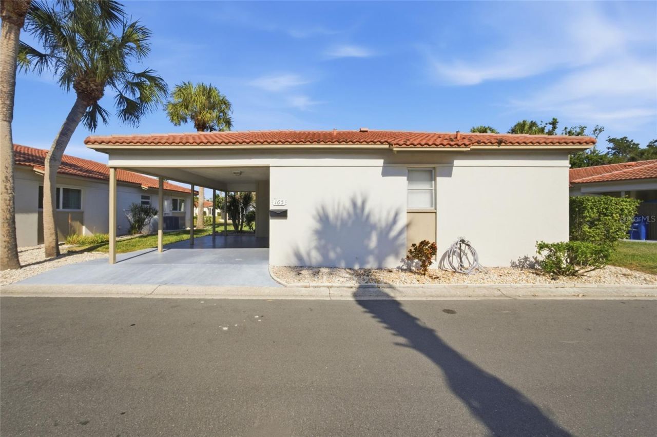 165 Vista Hermosa Circle, Unit 24A, Sarasota, FL 34242 Photo