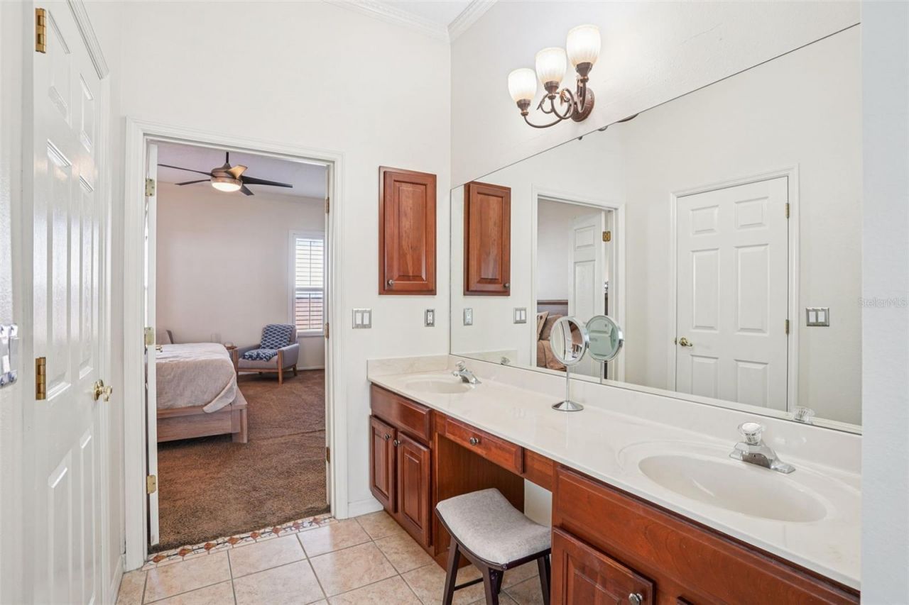 847 Cura Court, Oakland, FL 34787 Photo