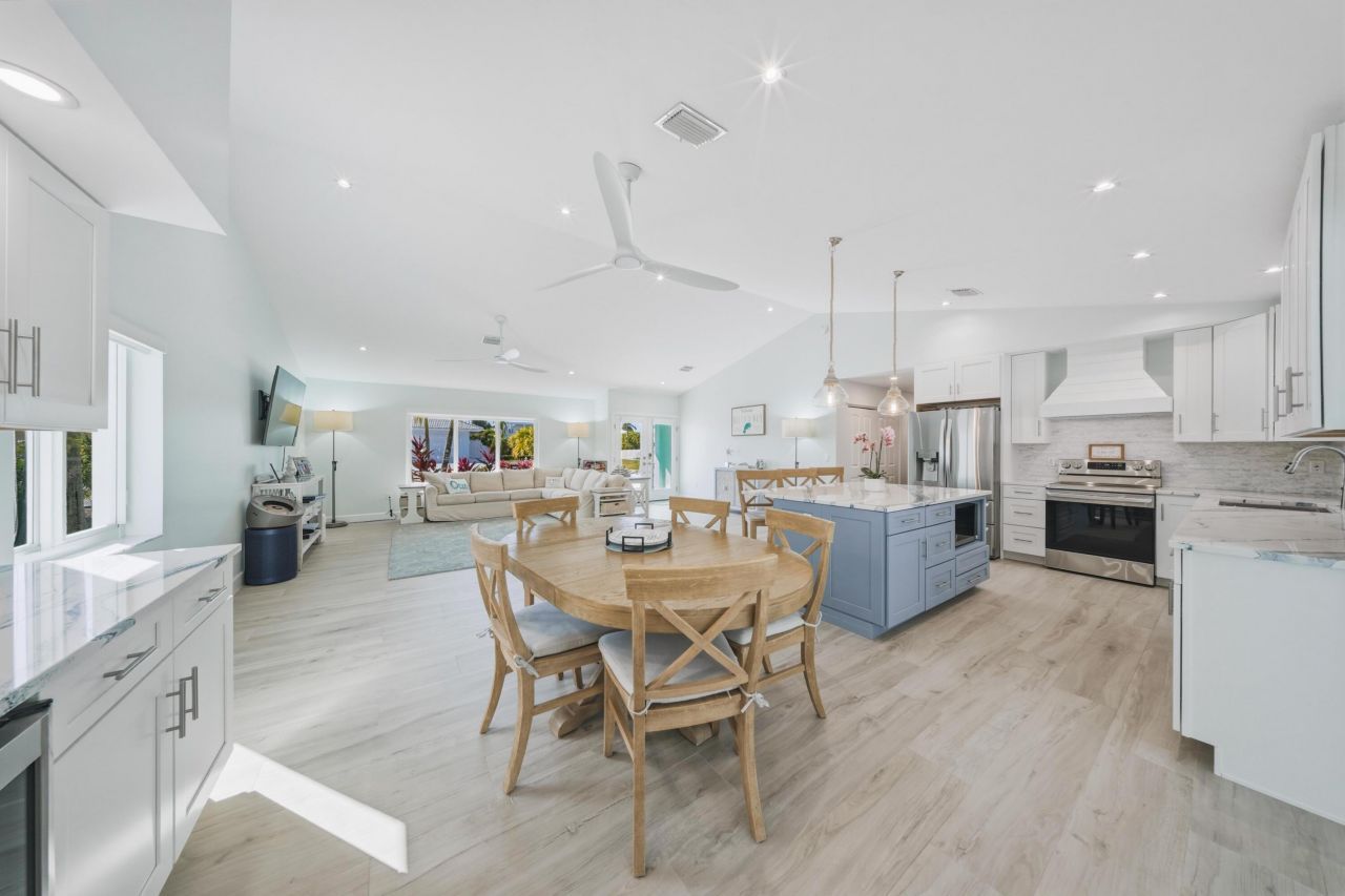 230 13th Street, Key Colony, FL 33051 Photo