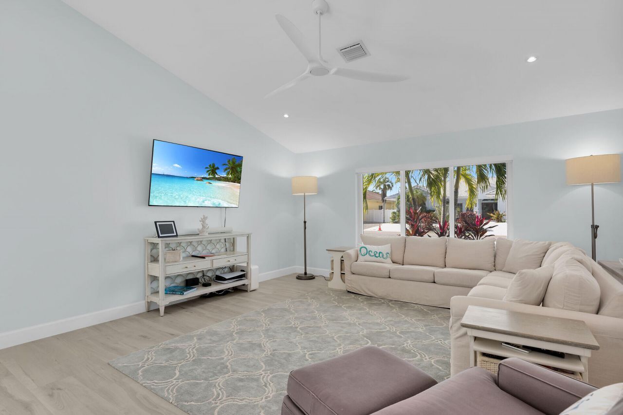 230 13th Street, Key Colony, FL 33051 Photo