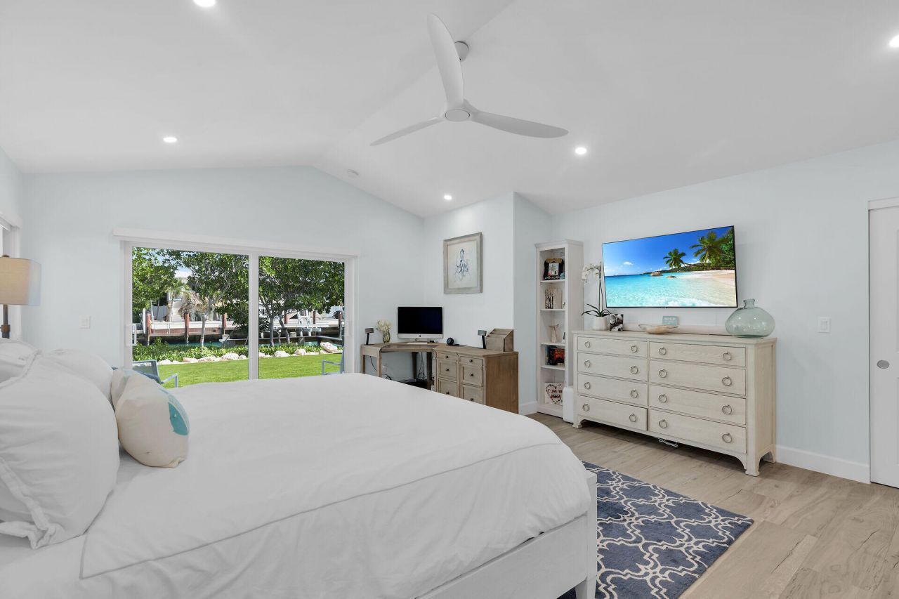 230 13th Street, Key Colony, FL 33051 Photo