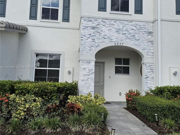 2637 SE 17th St, Unit 2637, Homestead, FL 33035