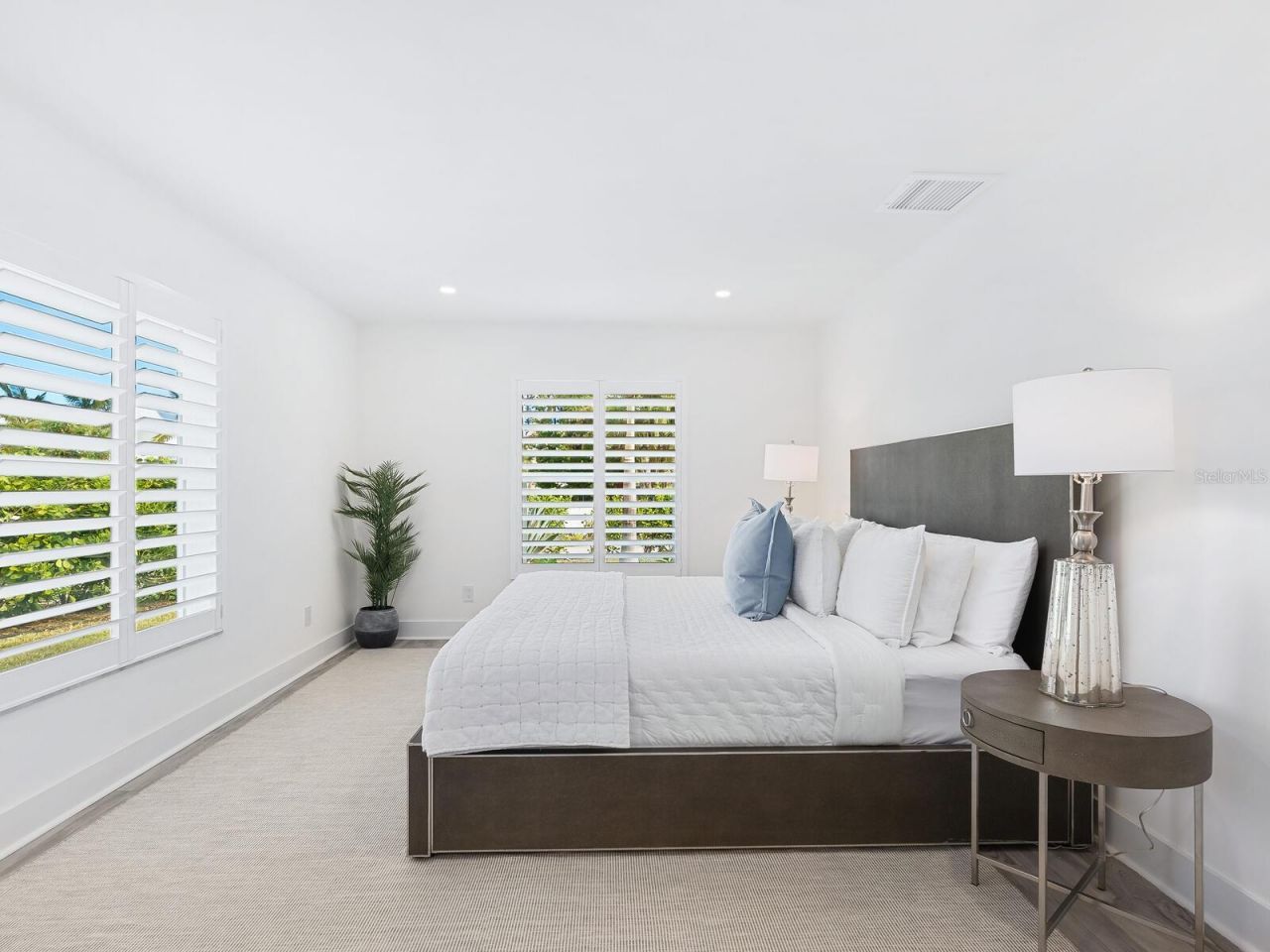 749 Tropical Circle, Sarasota, FL 34242 Photo