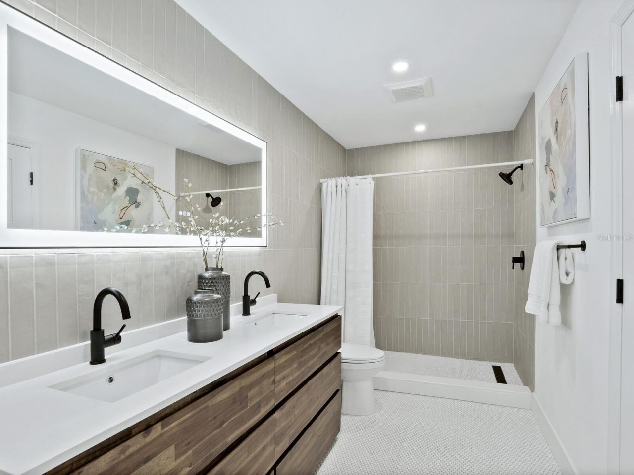 749 Tropical Circle, Sarasota, FL 34242 Photo