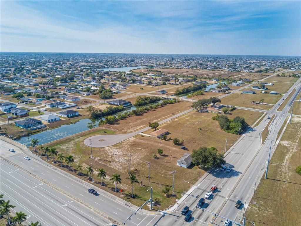 1518 Kismet Pkwy E, Cape Coral, FL 33909 Photo