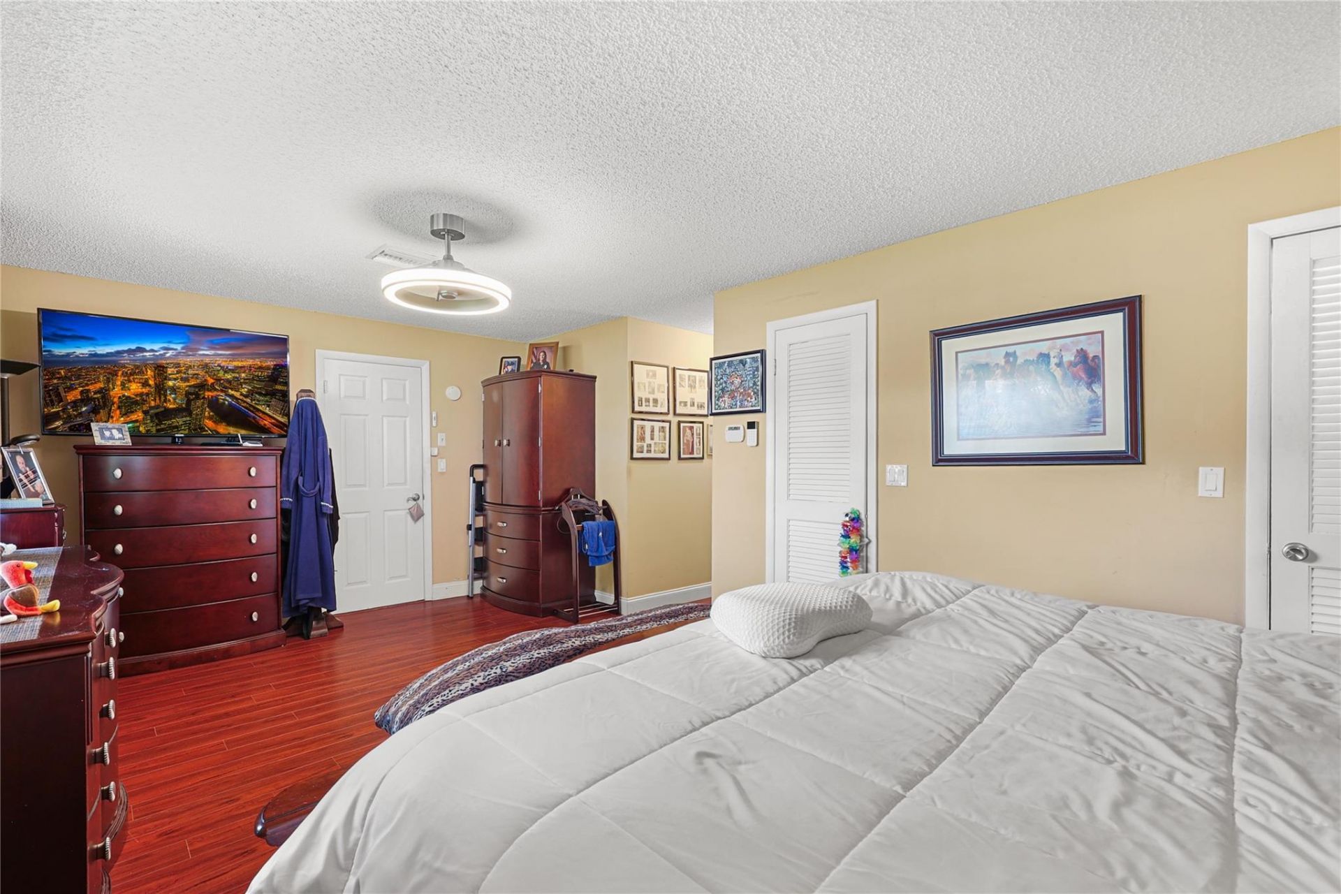 9700 NW 28th St, Hollywood, FL 33024 Photo