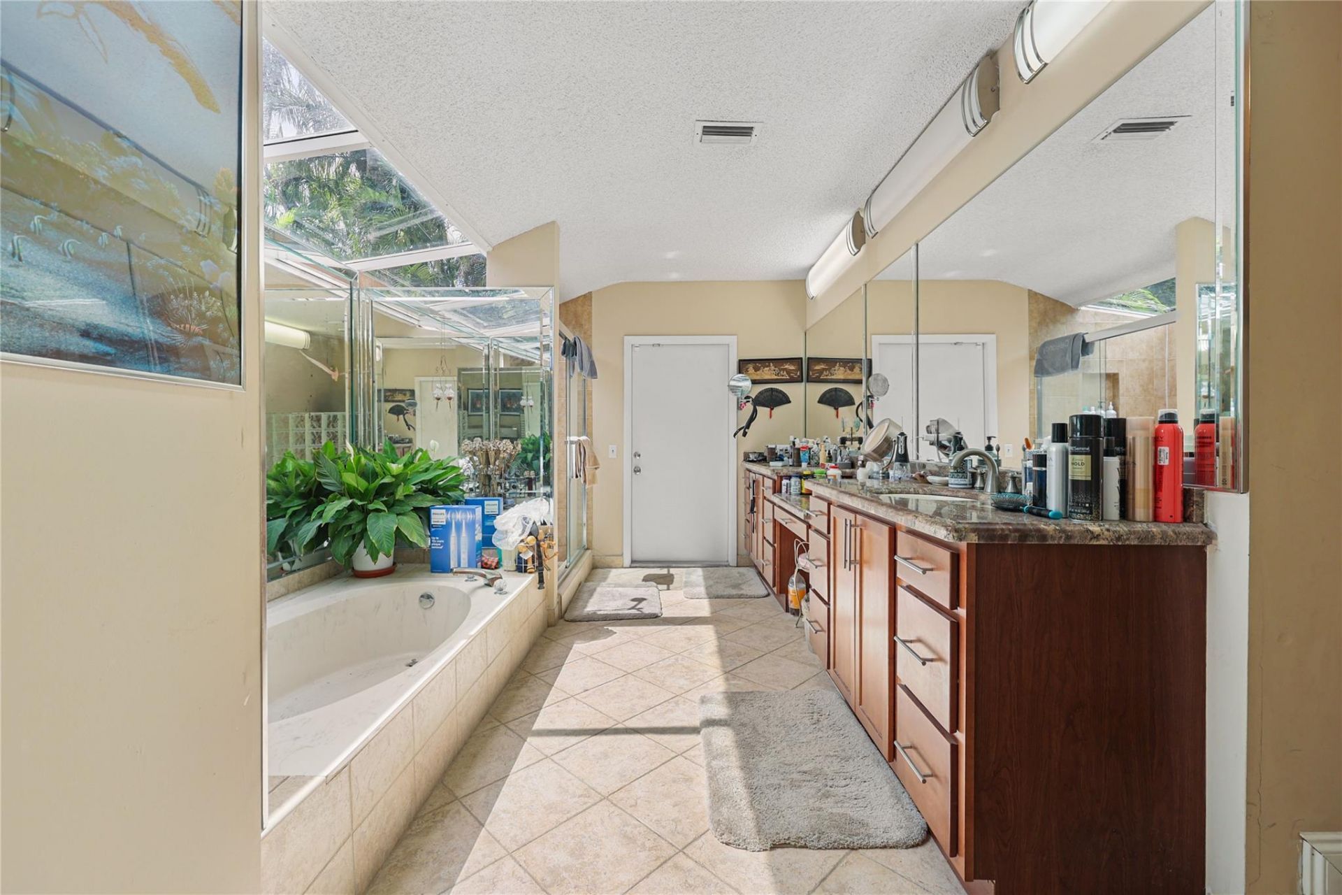 9700 NW 28th St, Hollywood, FL 33024 Photo