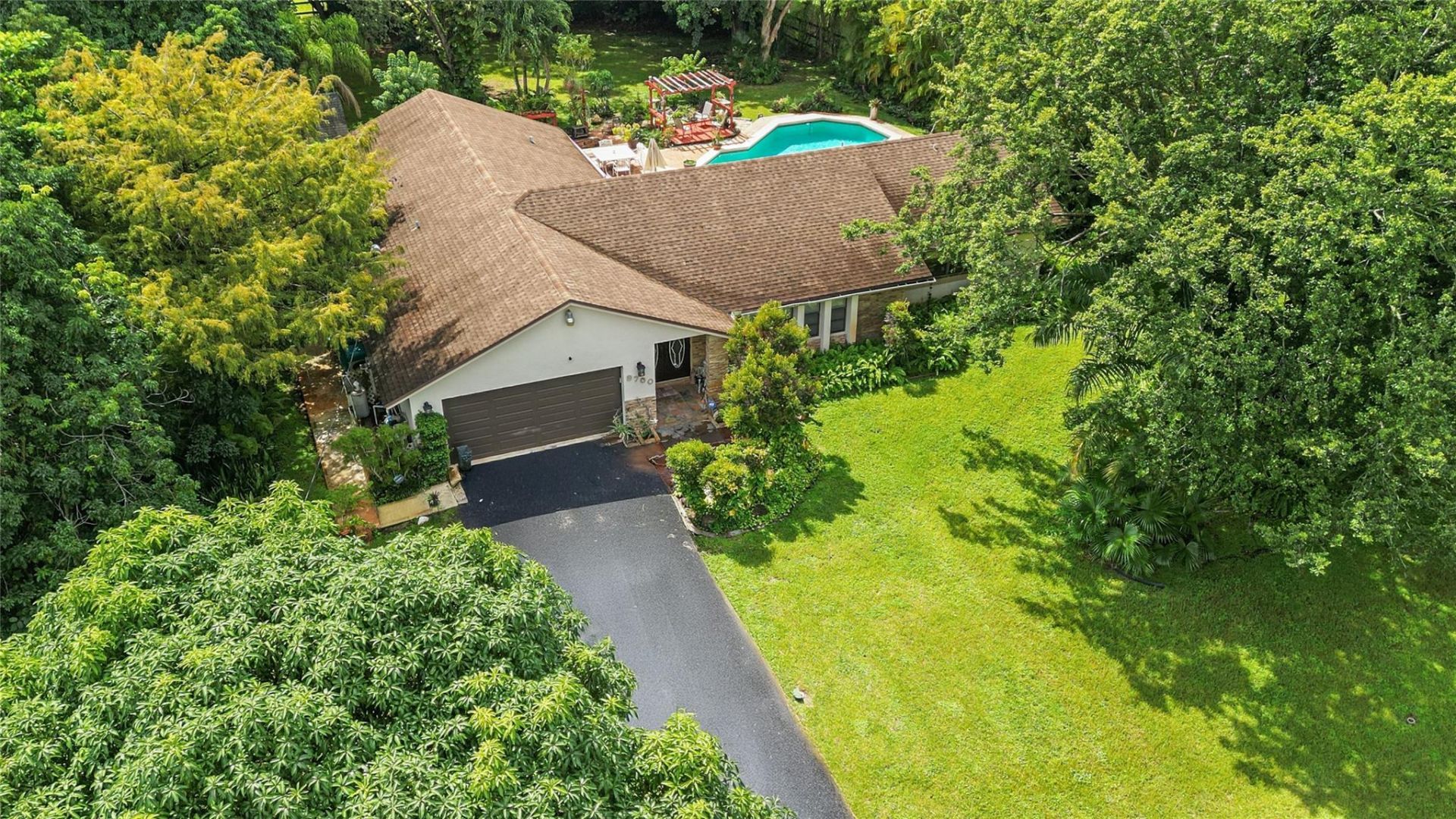 9700 NW 28th St, Hollywood, FL 33024 Photo