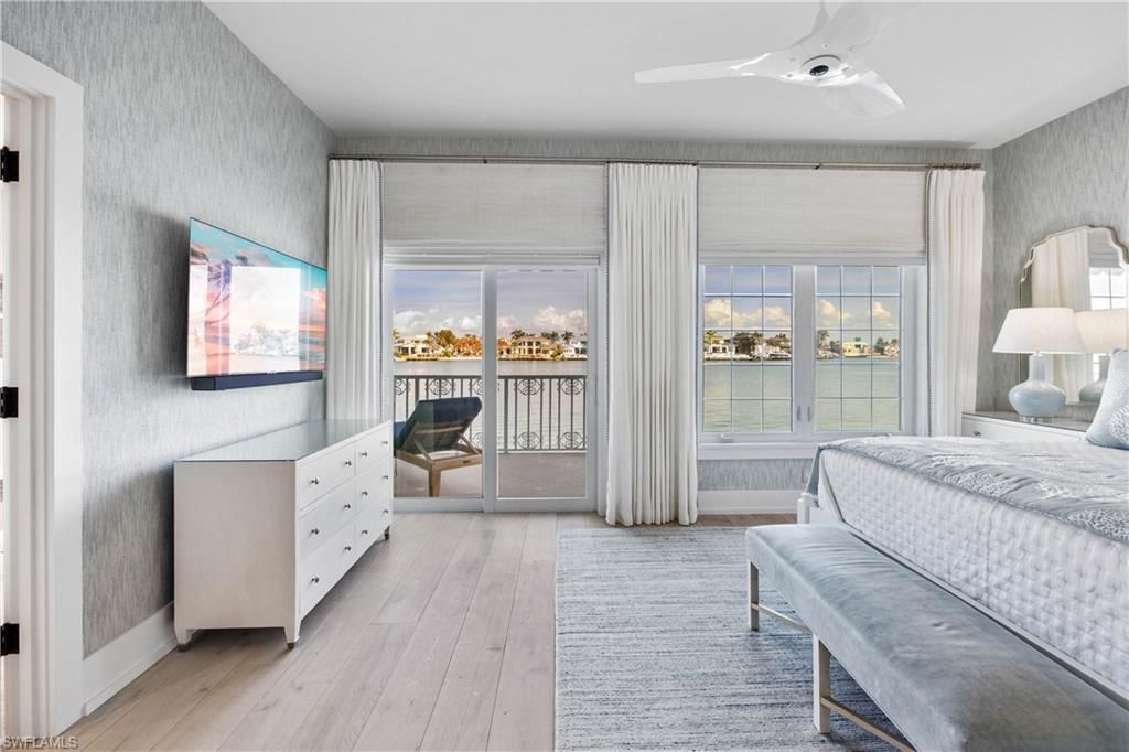 4000 Gulf Shore Blvd N, Unit 500, Naples, FL 34103 Photo