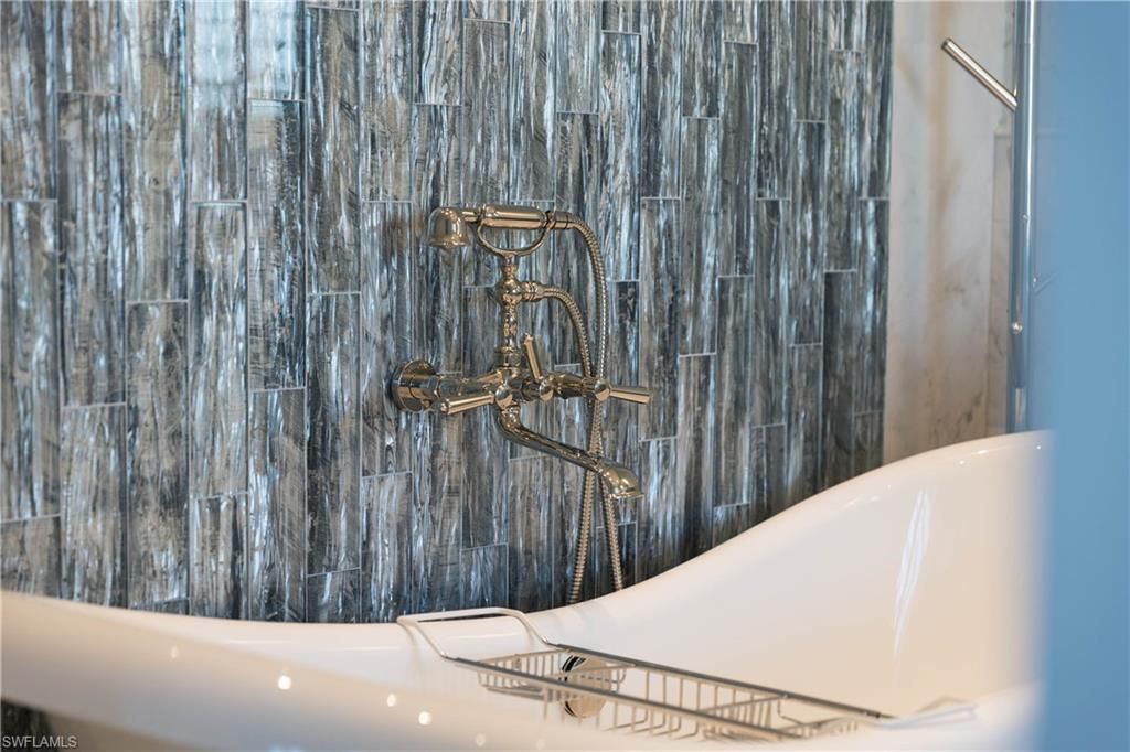 4000 Gulf Shore Blvd N, Unit 500, Naples, FL 34103 Photo