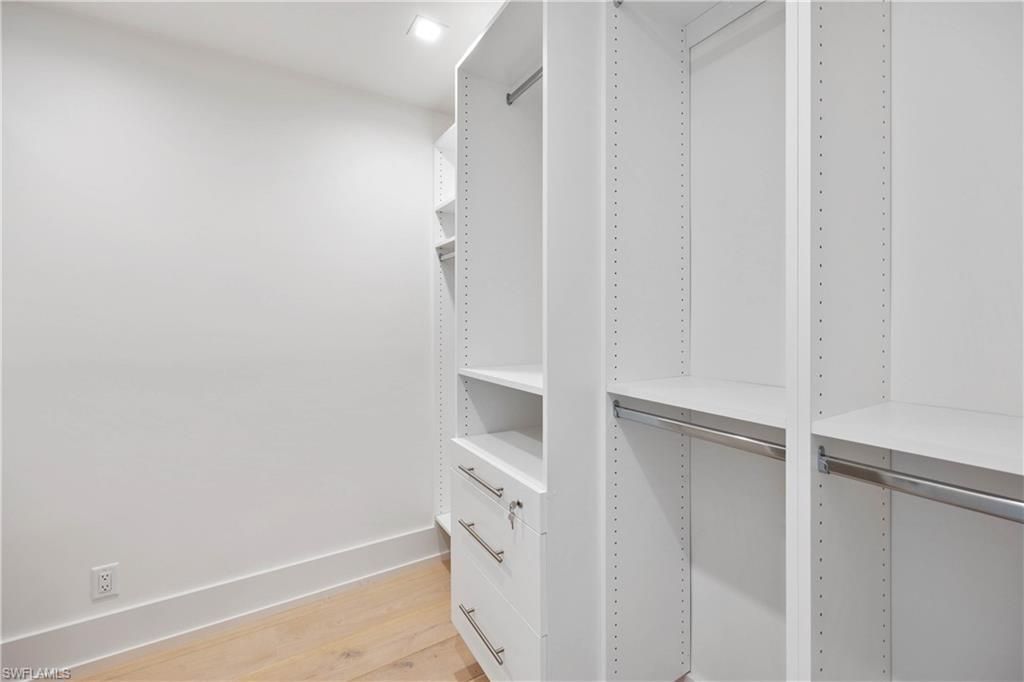 4000 Gulf Shore Blvd N, Unit 500, Naples, FL 34103 Photo