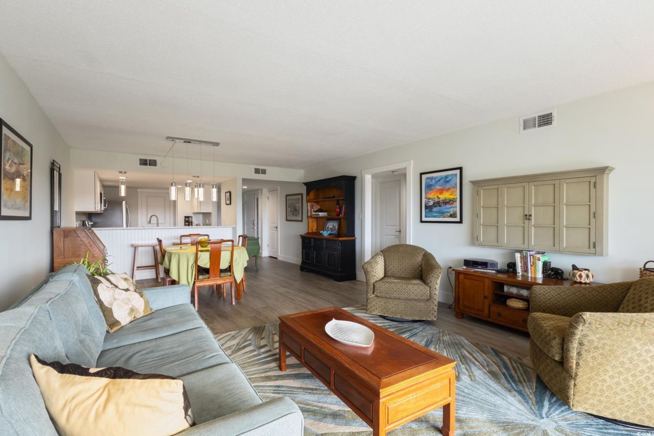 4440 Nassau Ct. Photo 8