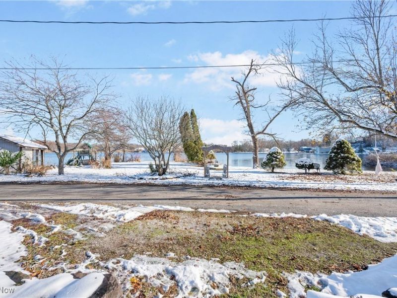 584 Apple Drive, Coventry, OH 44319 Photo 5