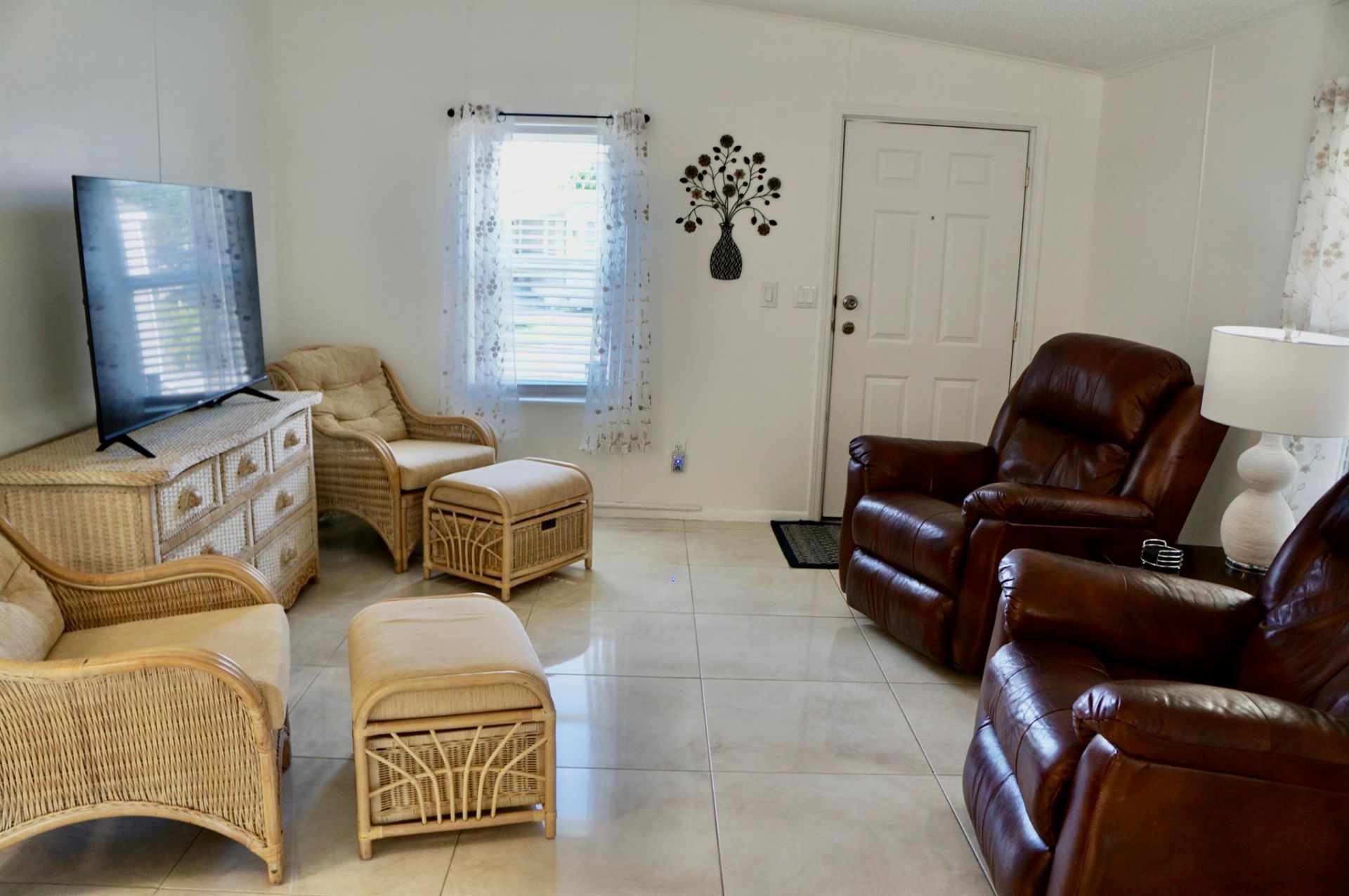 325 Mockingbird Avenue, Fort Pierce, FL 34982 Photo