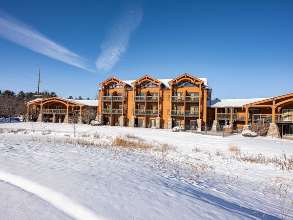 2504 River Road, Unit 7206, Wisconsin Dells, WI 53965